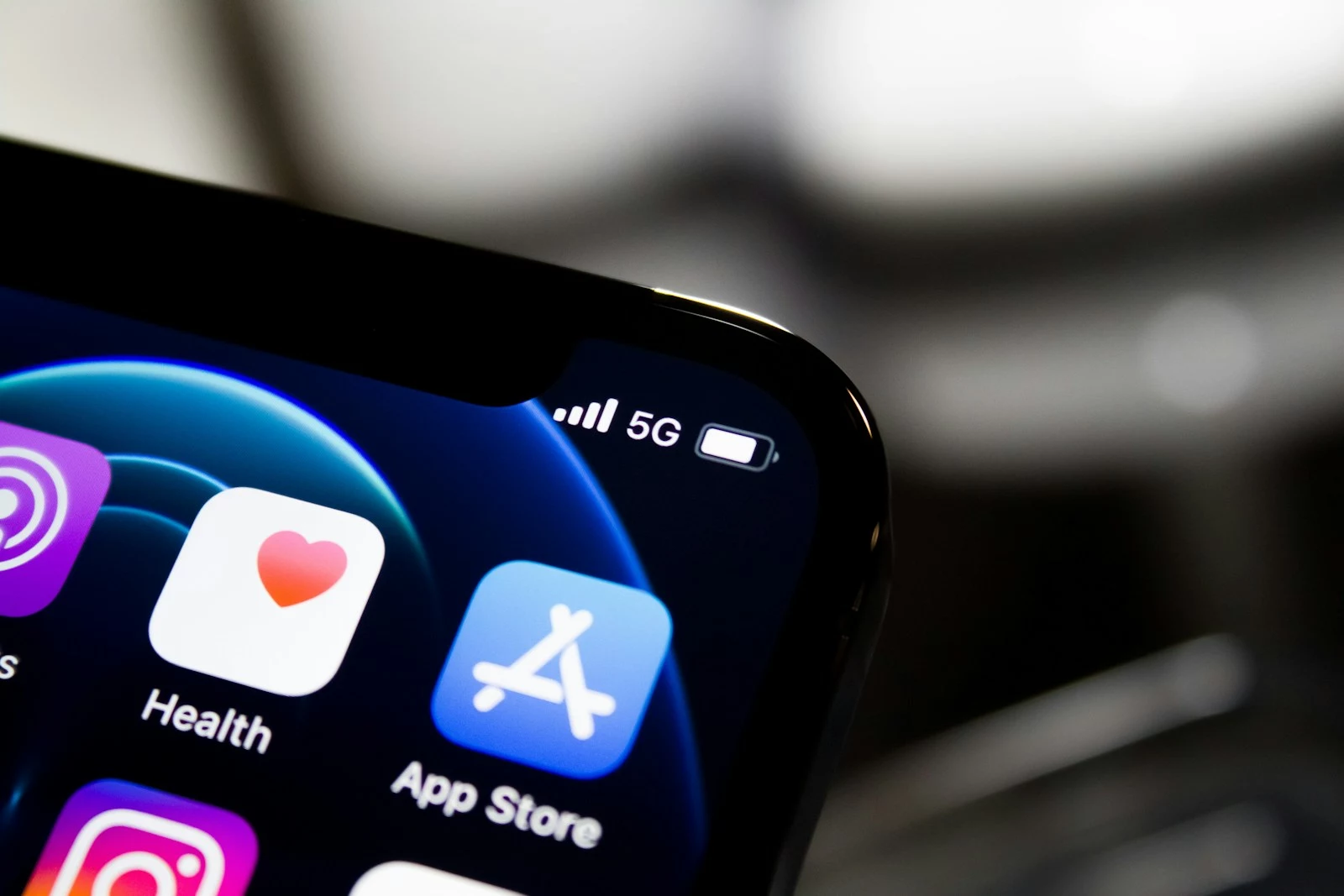 Useful apps to download when moving to Switzerland
